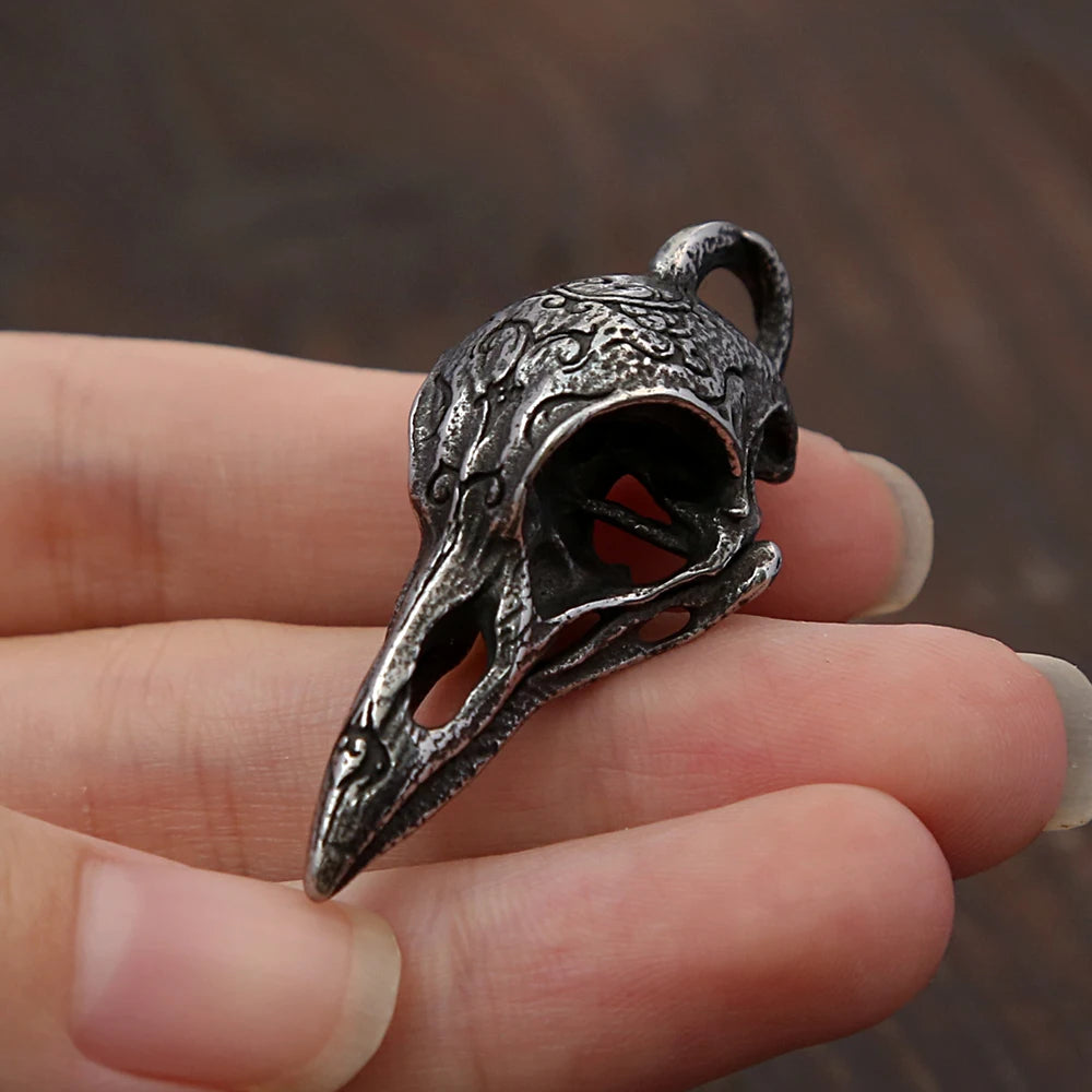 Colar de corvo nórdico